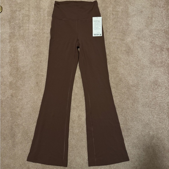Lululemon Groove SHR Flared Pant - Picture 3 of 6